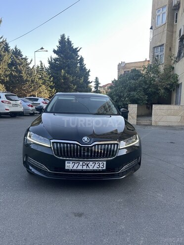 Skoda Superb 2022, 860,000 km - 2.0 л - Bakı