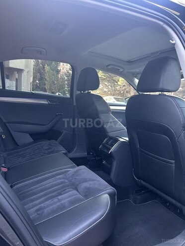 Skoda Superb 2022, 860,000 km - 2.0 л - Bakı