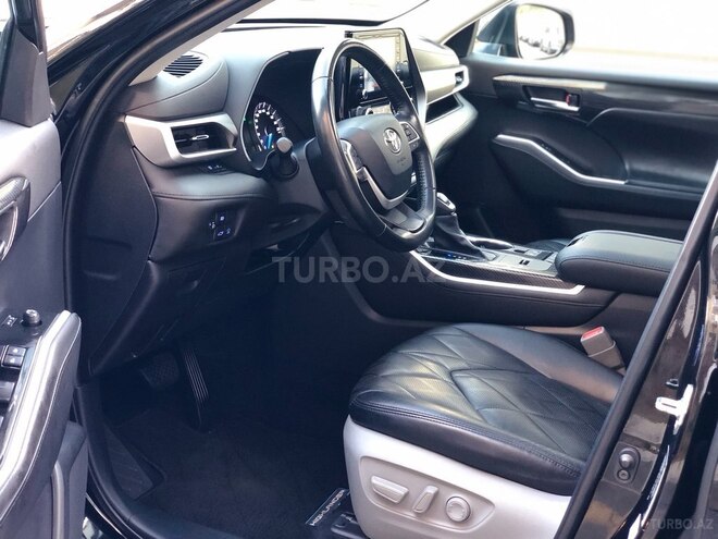Toyota Highlander 2022, 45,500 km - 2.5 l - Bakı