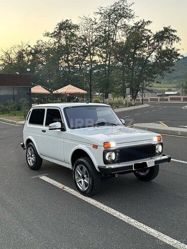 LADA (VAZ) Niva 2024, 19,000 km - 1.7 л - Zaqatala