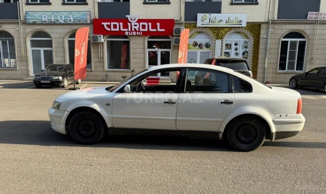 Volkswagen Passat 1998, 252,525 km - 1.8 л - Masallı