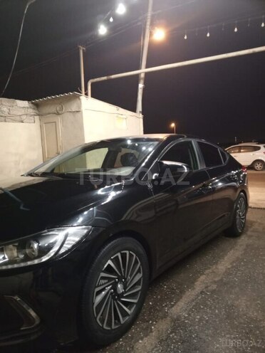 Hyundai Elantra 2016, 268,760 km - 2.0 л - Bakı