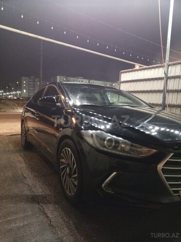 Hyundai Elantra 2016, 268,760 km - 2.0 л - Bakı