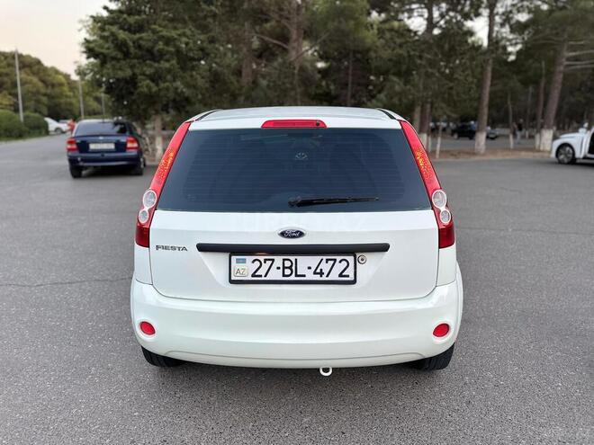 Ford Fiesta 2006, 151,000 km - 1.6 л - Sumqayıt