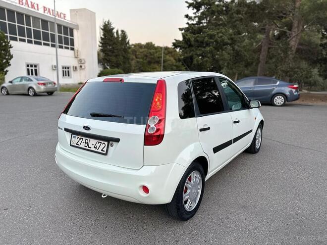 Ford Fiesta 2006, 151,000 km - 1.6 л - Sumqayıt