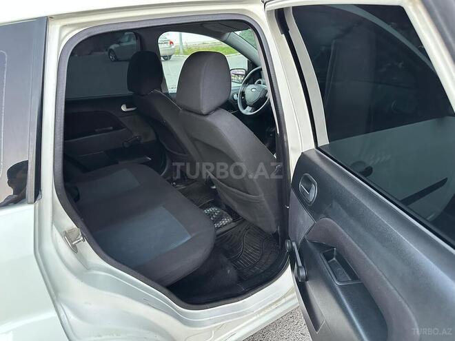 Ford Fiesta 2006, 151,000 km - 1.6 л - Sumqayıt