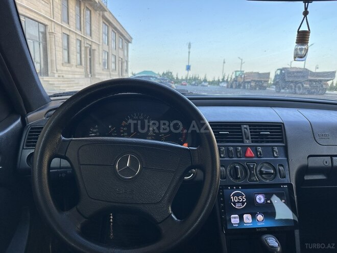 Mercedes C 220 1999, 413,000 km - 2.2 l - Sumqayıt