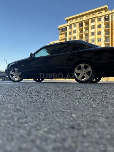 Mercedes C 220 1999, 413,000 km - 2.2 l - Sumqayıt