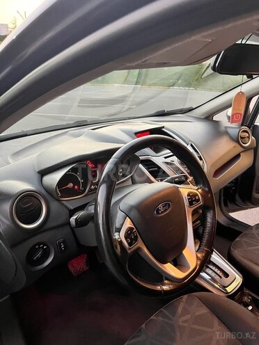 Ford Fiesta 2012, 183,900 km - 1.6 l - Bakı