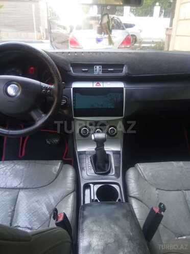 Volkswagen Passat 2005, 300,000 km - 3.6 l - Bakı
