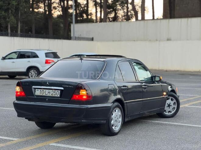 Mercedes C 250 1998, 323,000 km - 2.5 l - Sumqayıt