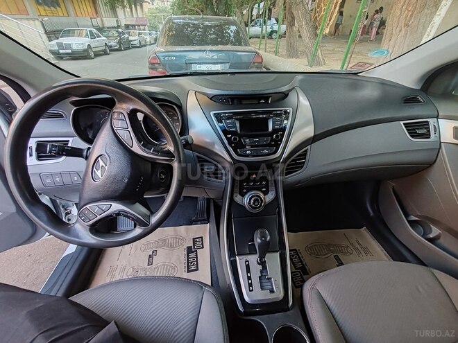 Hyundai Elantra 2013, 239,000 km - 1.8 l - Bakı