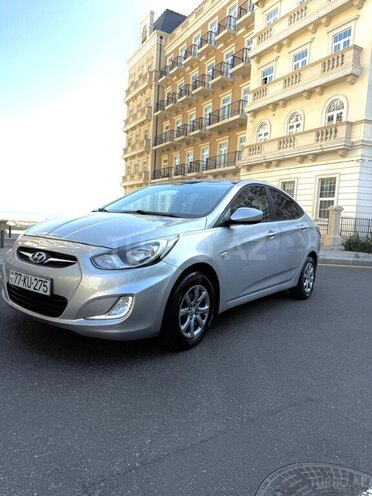 Hyundai Accent 2014, 100,000 km - 1.6 l - Bakı