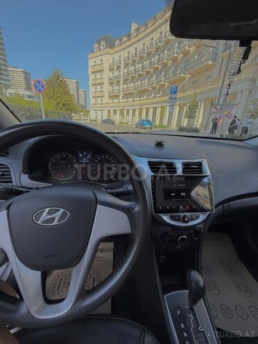 Hyundai Accent 2014, 100,000 km - 1.6 l - Bakı