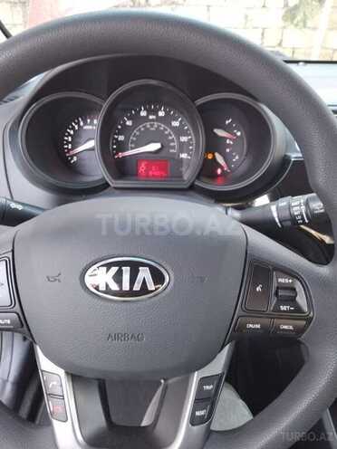 Kia Rio 2015, 130,000 km - 1.6 l - Bakı
