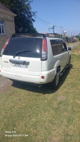 Nissan X-Trail 2007, 320,000 km - 2.5 l - Yevlax