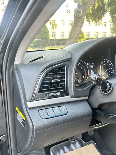 Hyundai Elantra 2017, 138,570 km - 2.0 л - Bərdə