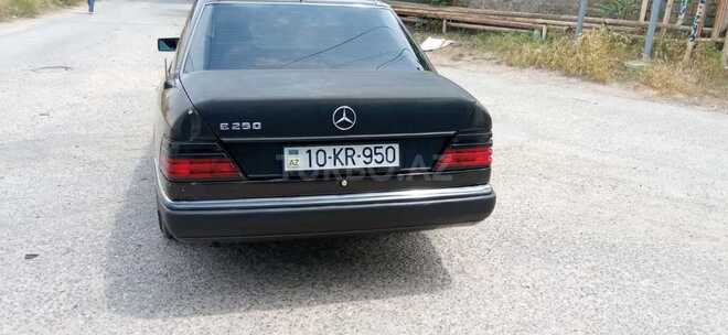Mercedes E 250 1993, 249,777 km - 2.5 l - Bakı