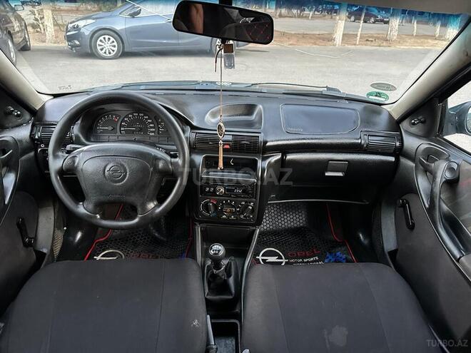 Opel Astra 1997, 325,000 km - 1.6 l - Sumqayıt