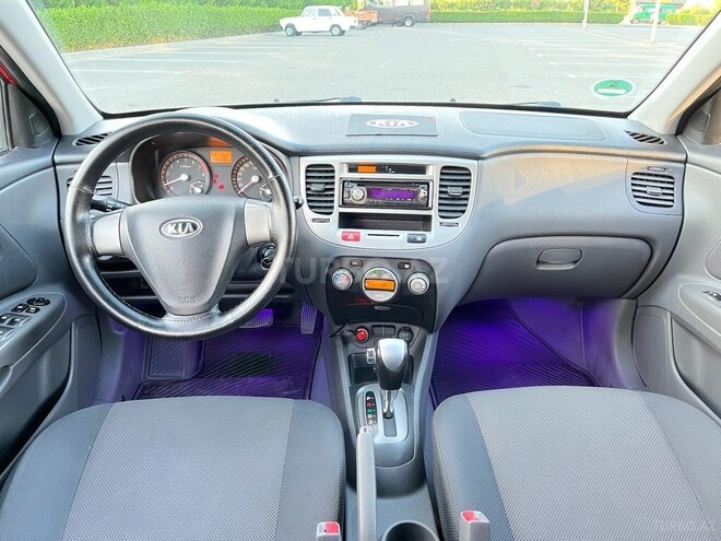 Kia Rio 2007, 205,000 km - 1.6 l - Şəki