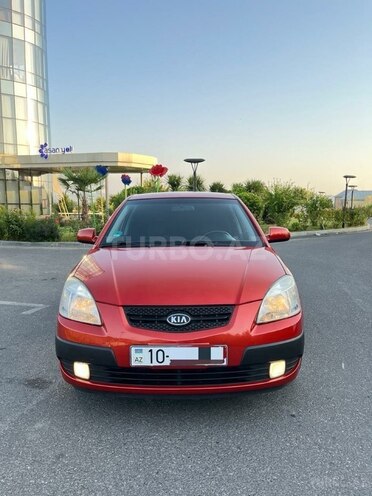 Kia Rio 2007, 205,000 km - 1.6 l - Şəki