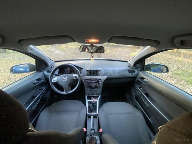 Opel Astra 2009, 212,000 km - 1.4 l - Ağdam