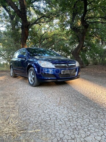 Opel Astra 2009, 212,000 km - 1.4 l - Ağdam