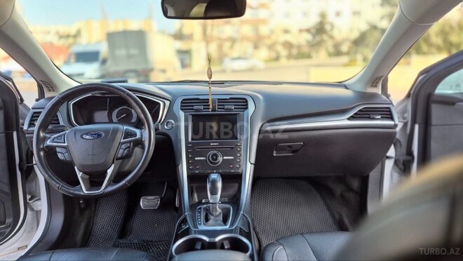 Ford Fusion (North America) 2016, 222,000 km - 2.0 л - Bakı