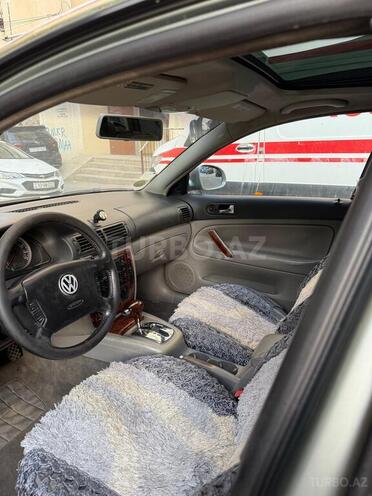 Volkswagen Passat 2004, 337,000 km - 1.8 л - Bakı