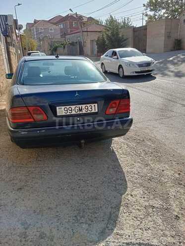 Mercedes E 220 1998, 425,231 km - 2.2 l - Bakı