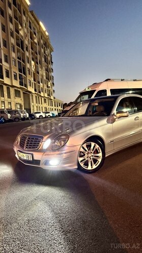 Mercedes E 220 2007, 332,000 km - 2.2 l - Bakı