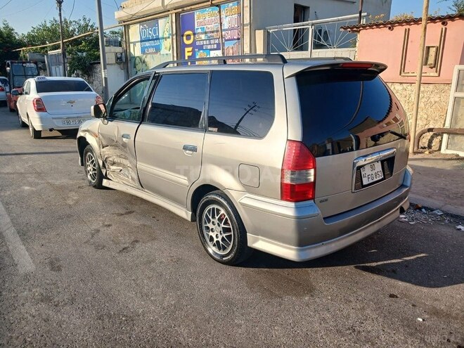 Mitsubishi Chariot 2001, 220,000 km - 2.4 l - Bakı