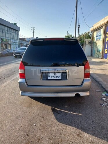 Mitsubishi Chariot 2001, 220,000 km - 2.4 l - Bakı