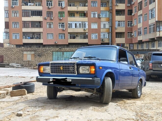 LADA (VAZ) 2107 1983, 258,000 km - 1.6 л - Astara