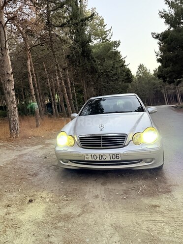 Mercedes C 220 2000, 520,000 km - 2.2 л - Bakı