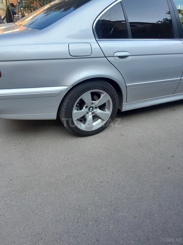 BMW 525 2001, 240,000 km - 2.5 l - Bakı