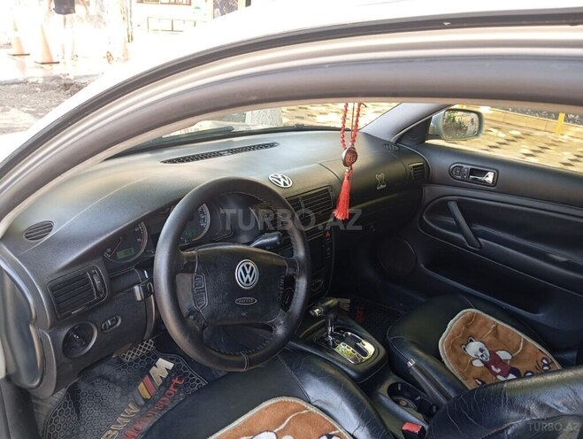 Volkswagen Passat 2002, 324,109 km - 1.8 l - Gəncə