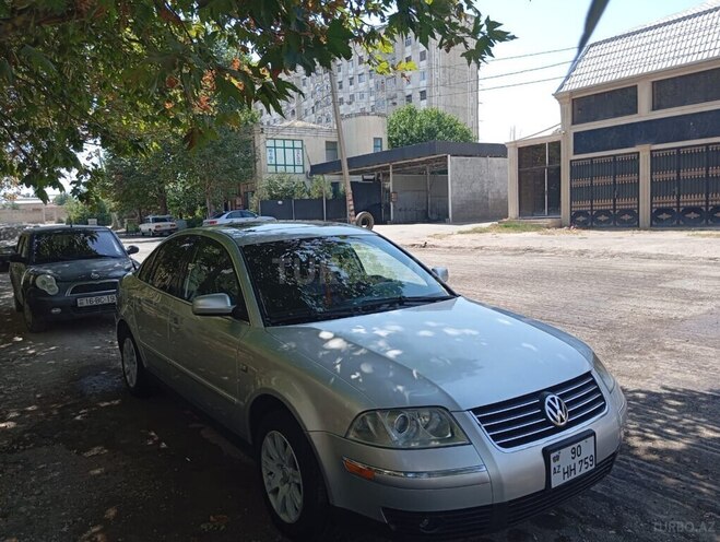 Volkswagen Passat 2002, 324,109 km - 1.8 l - Gəncə