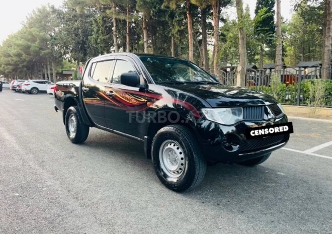 Mitsubishi L200 2009, 270,000 km - 2.5 l - Sumqayıt