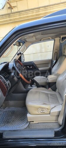 Mitsubishi Pajero 2006, 363,311 km - 3.0 л - Bakı