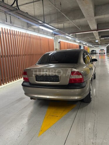 Opel Vectra 1998, 270,000 km - 1.6 l - Gəncə