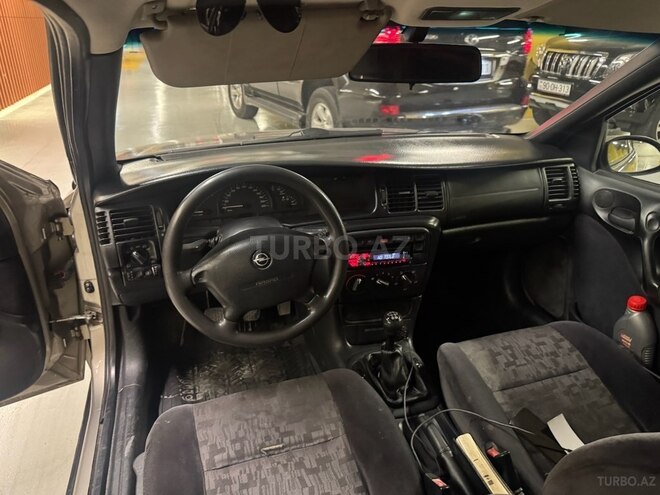 Opel Vectra 1998, 270,000 km - 1.6 l - Gəncə