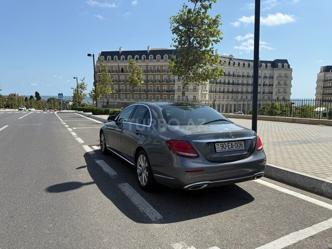 Mercedes E 200 4MATIC 2019, 88,000 km - 2.0 l - Bakı
