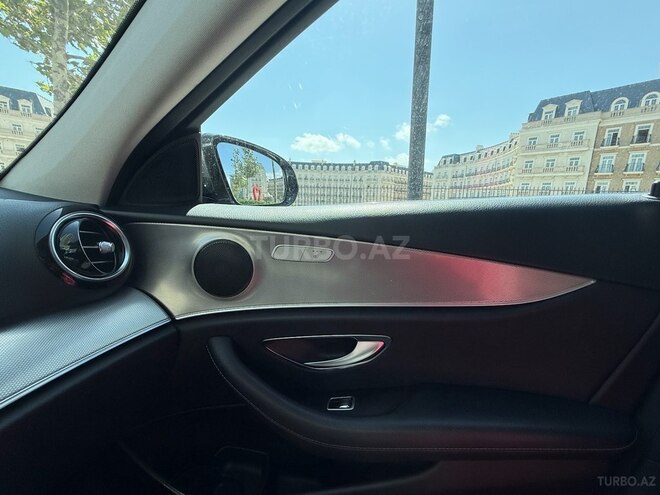 Mercedes E 200 4MATIC 2019, 88,000 km - 2.0 l - Bakı