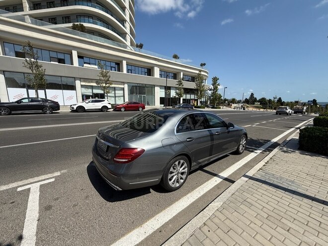 Mercedes E 200 4MATIC 2019, 88,000 km - 2.0 l - Bakı