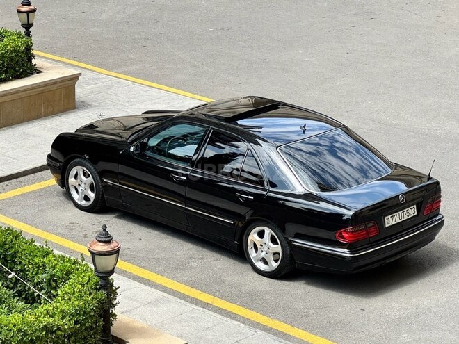 Mercedes E 280 2000, 229,000 km - 2.8 l - Bakı