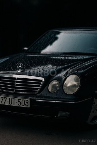 Mercedes E 280 2000, 229,000 km - 2.8 l - Bakı