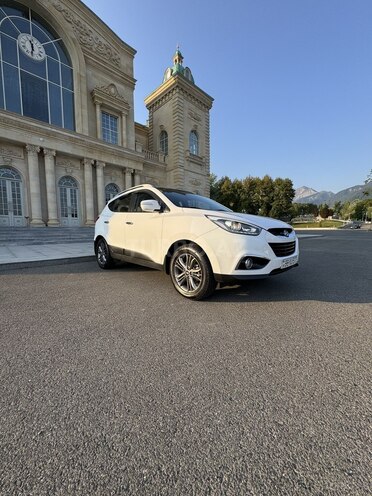 Hyundai ix35 2014, 156,000 km - 2.0 l - Qəbələ