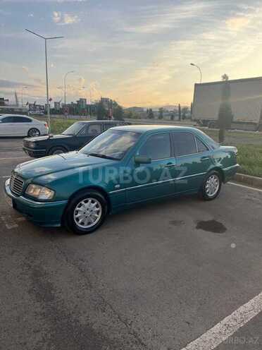 Mercedes C 180 2000, 272,000 km - 1.8 l - Gəncə