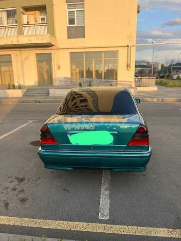 Mercedes C 180 2000, 272,000 km - 1.8 l - Gəncə